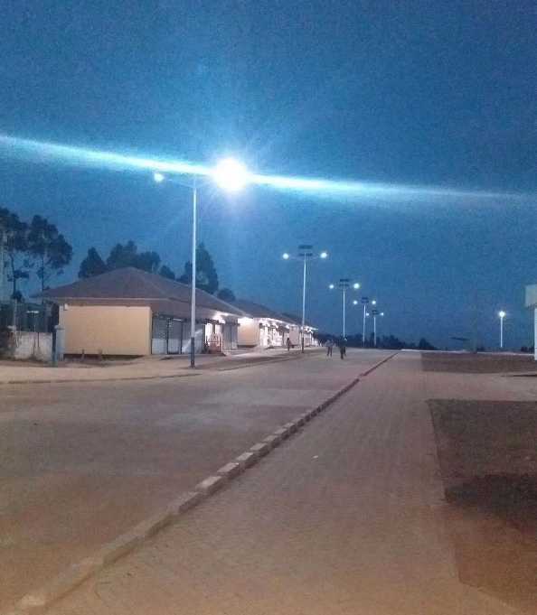 中原区非洲科特迪瓦太阳能路灯工程